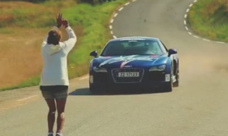 Сумасшедший трюк с Audi R8